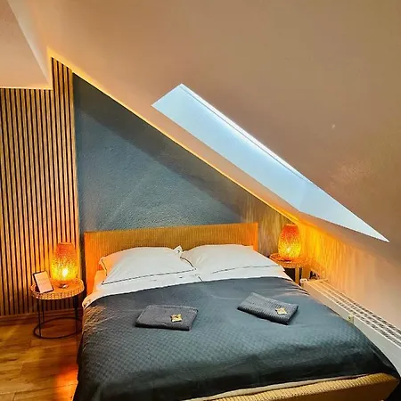 Aycatcherhomes - Lage I 4 Personen I 2 Schlafzimmer I Zentral I Altstadt I Naehe Fluss Lahn I Wlan I Sirius Marburg