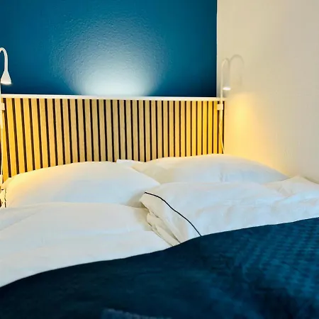Aycatcherhomes - Lage I 4 Personen I 2 Schlafzimmer I Zentral I Altstadt I Naehe Fluss Lahn I Wlan I Sirius Apartment Marburg
