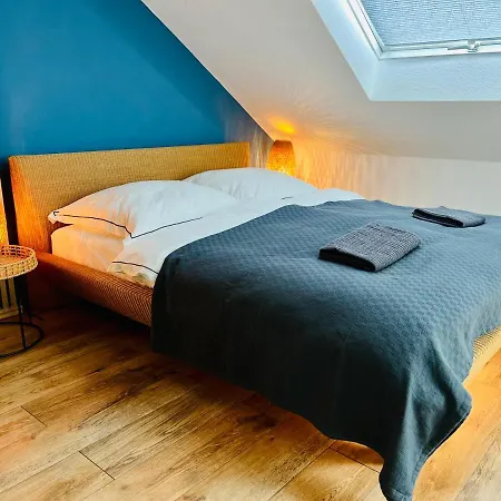 Aycatcherhomes - Lage I 4 Personen I 2 Schlafzimmer I Zentral I Altstadt I Naehe Fluss Lahn I Wlan I Sirius Apartment Marburg